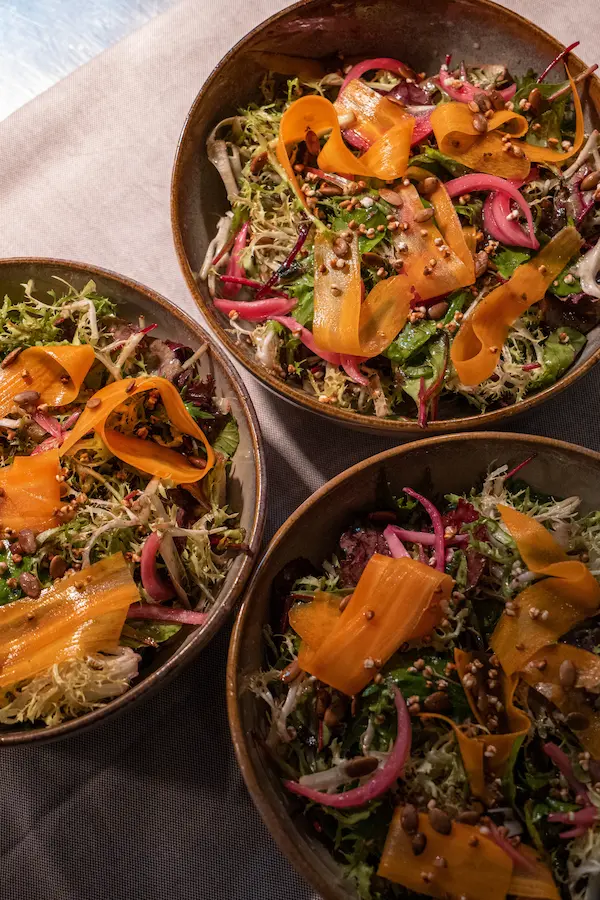 Produits locaux & producteurs d’exception : l’approvisionnement durable au Restaurant Côté Cour